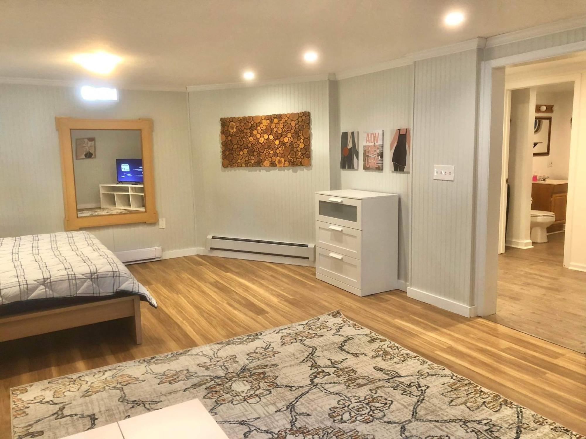 Cute One Bedroom By Airport Minneapolis Buitenkant foto