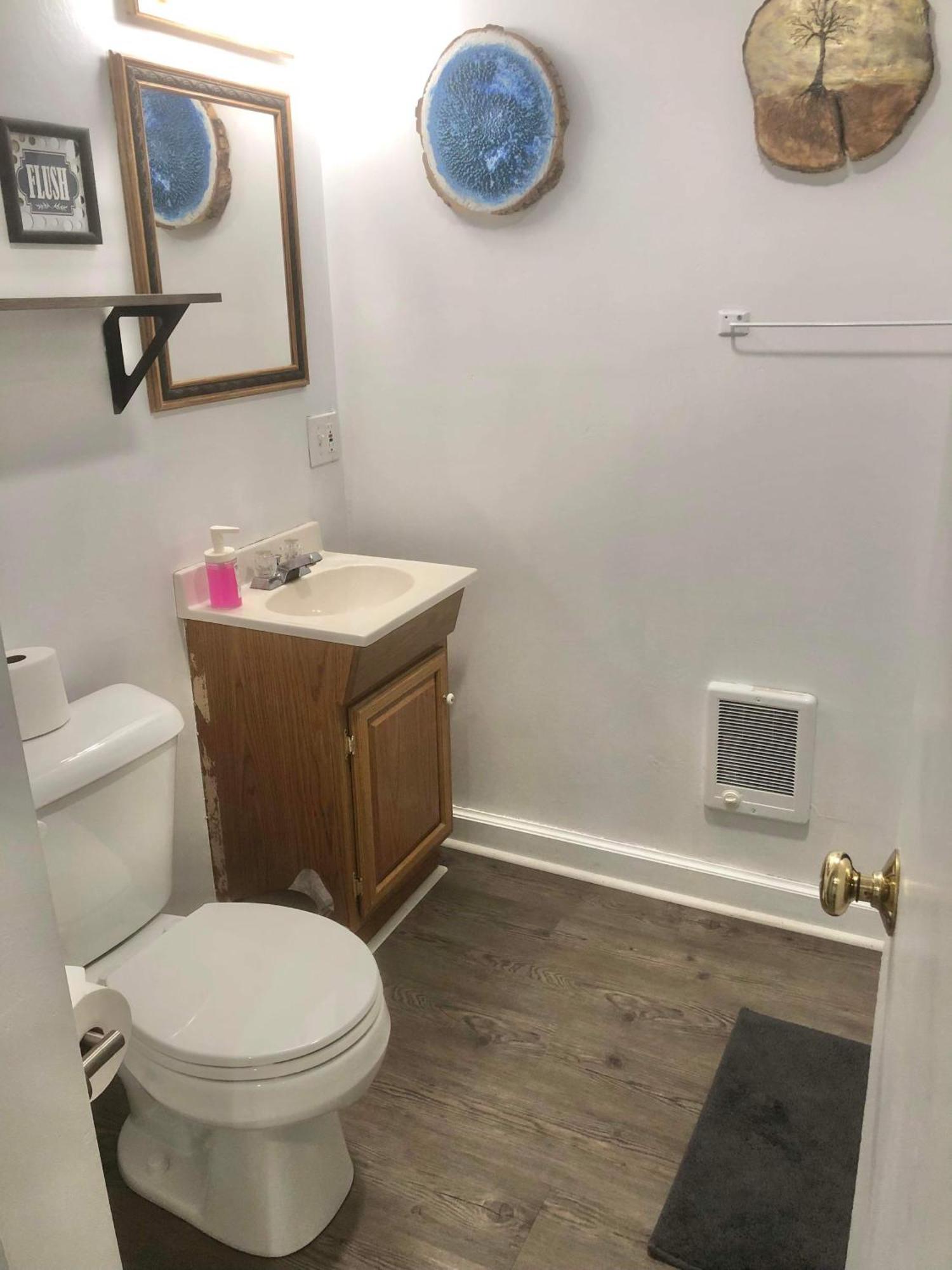 Cute One Bedroom By Airport Minneapolis Buitenkant foto